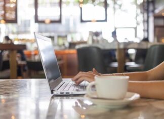 Ile godzin na naukę języków? Ile godzin na naukę języków?